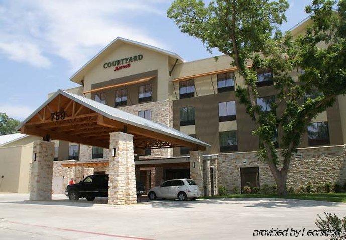 Hotel Courtyard By Marriott River Village 4*