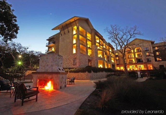 Courtyard By Marriott River Village 4*