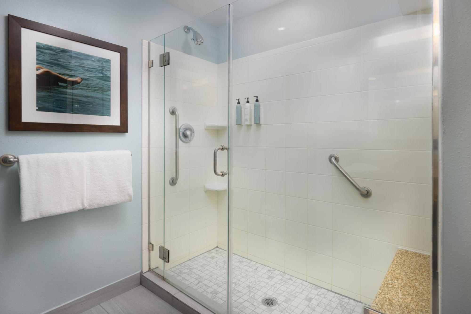 Courtyard By Marriott River Village Hotel 4*