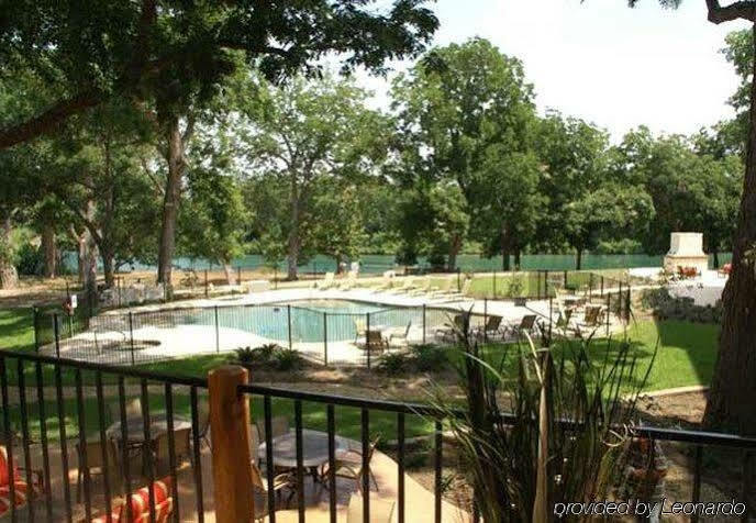 Hotel Courtyard By Marriott River Village 4*
